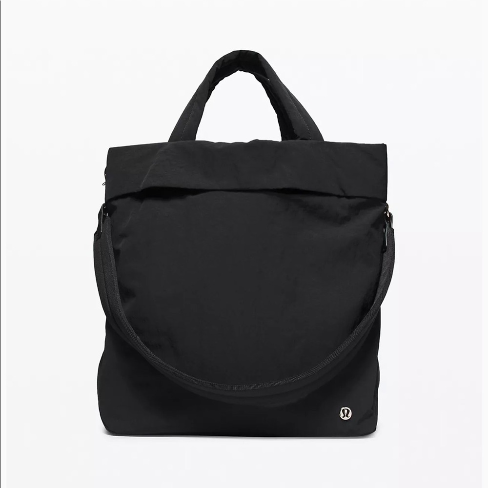 LULULEMON ON MY LEVEL BAG